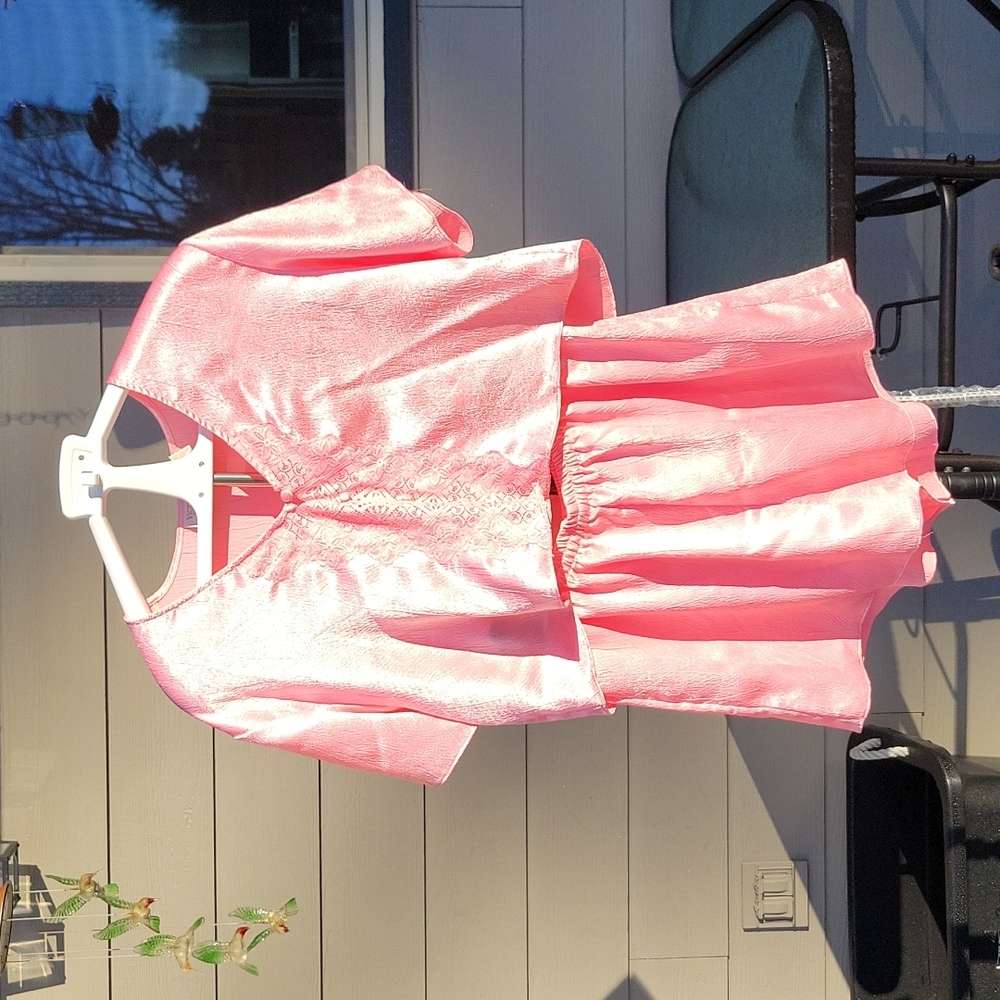 Victoria’s Secret Vintage Gold Label Lingerie/Sleepwear Set